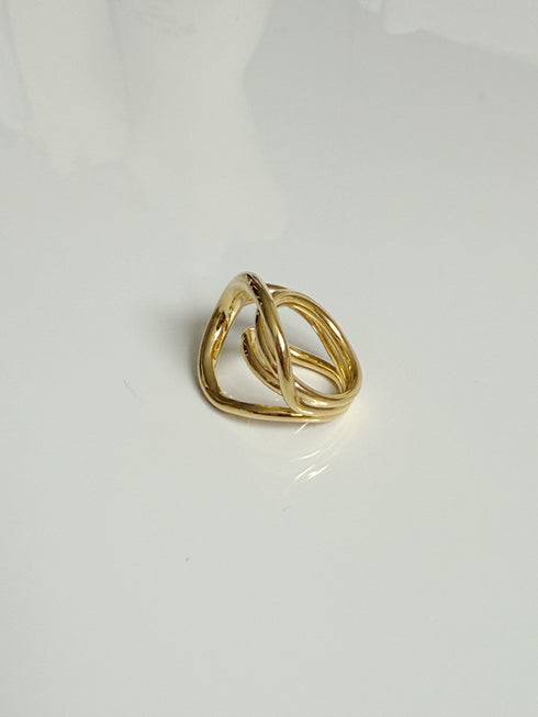 butterfly ring